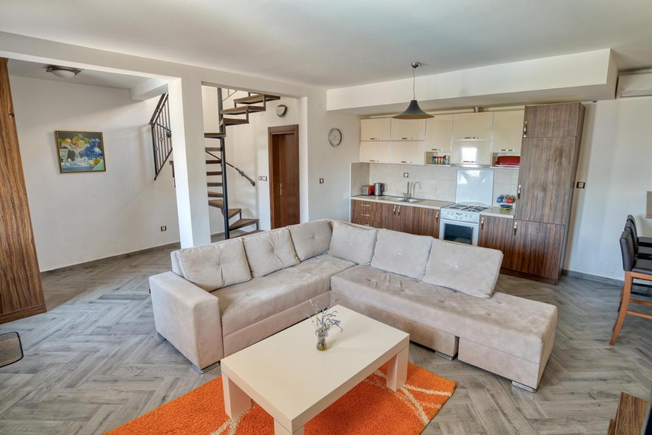 Villa Old Olive 부드바 외부 사진
